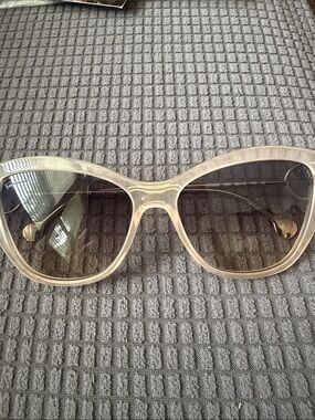 Salvatore Ferragamo authentic Clear Frame Women's Sunglasses with Gray Lens